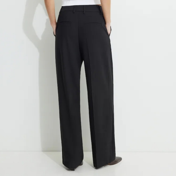 Dynamite Wide Leg High-Waist Black Dress Pants - Picture 10 of 10